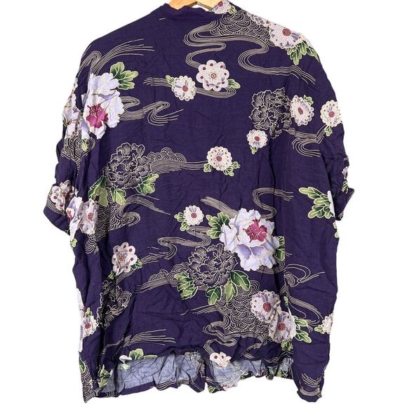 Tapestry Purple Floral Men 2XL Button Up Top - Picture 4 of 6